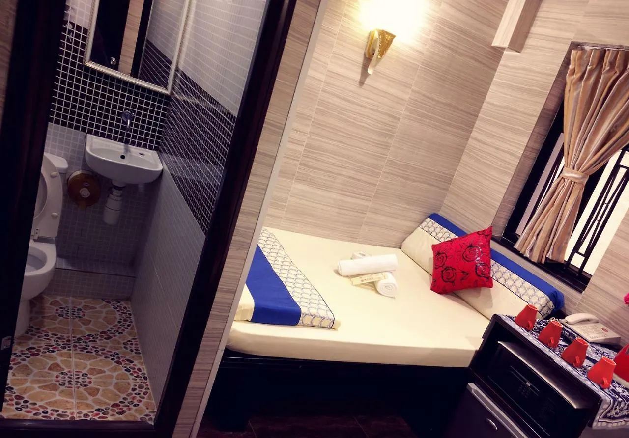 Dhillon Hotel -Paris Guest House Reception 10Th Floor Block E Hong Kong
