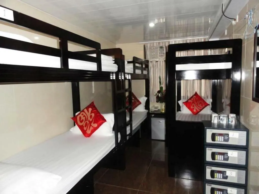 Dhillon Hotel -Paris Guest House Reception 10Th Floor Block E Hong Kong